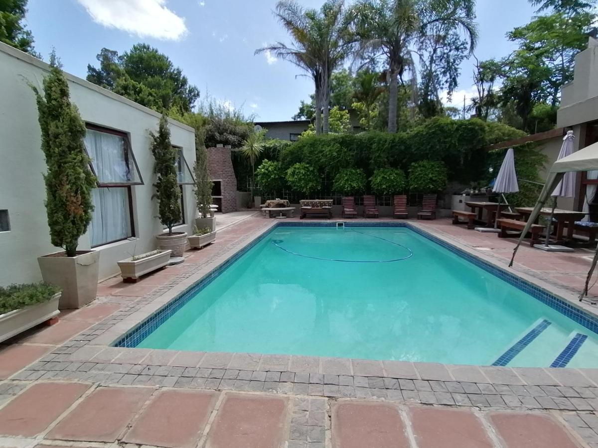 Aanhuizen Guest House 斯韦伦丹 外观 照片